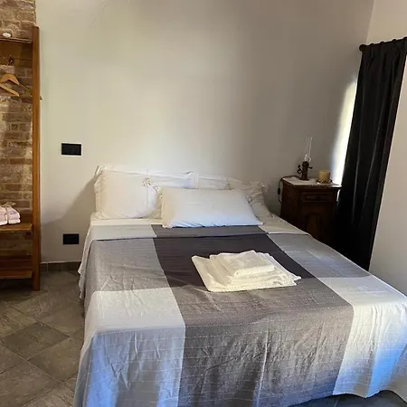 Tarello 1880 Bed & Breakfast *