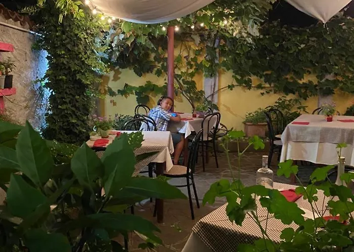 Tarello 1880 Bed & Breakfast Roppolo