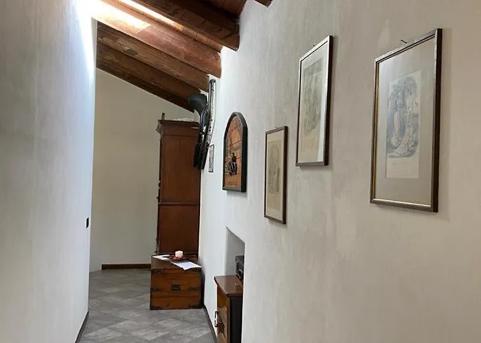 Tarello 1880 Bed & Breakfast Roppolo